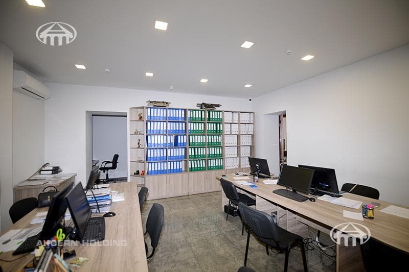 Office · 149 m² · Kentron
