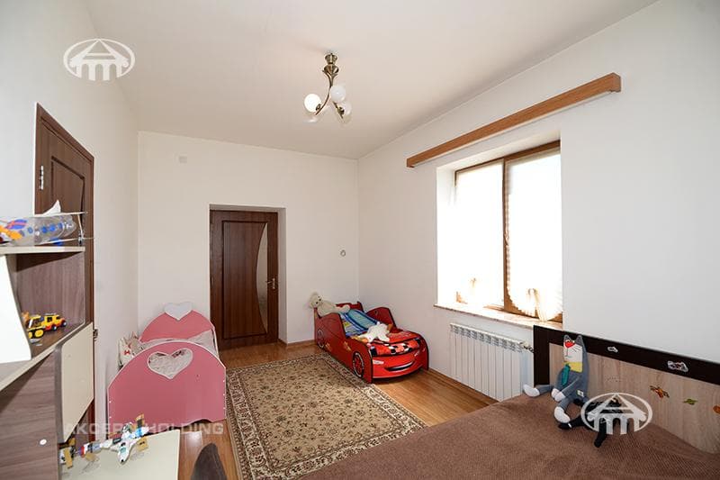 Mansion · 8 rooms · 607.5 m² · Qasax