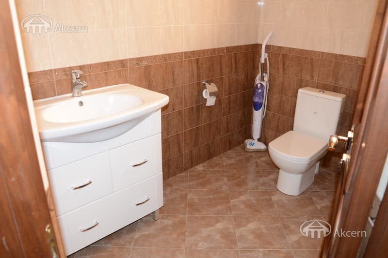 House · 4 rooms · 220 m² · Nork-Marash