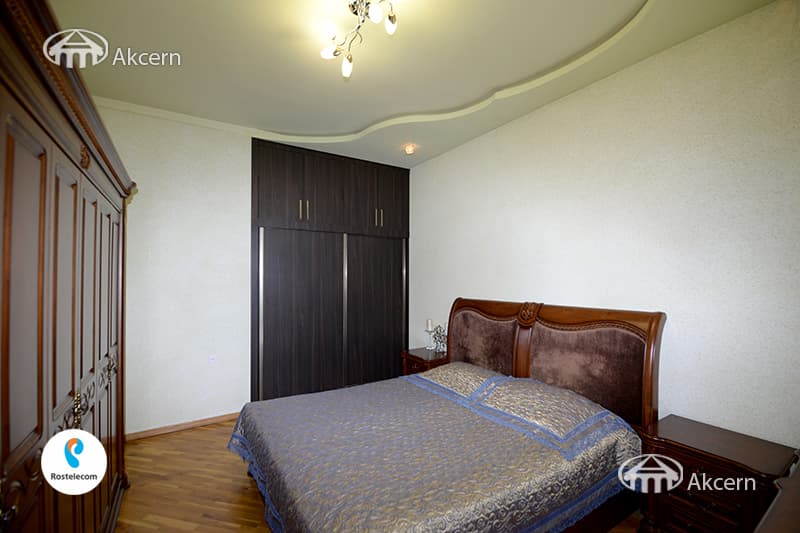 Առանձնատուն · 6 սեն. · 353 մ² · Դավթաշեն