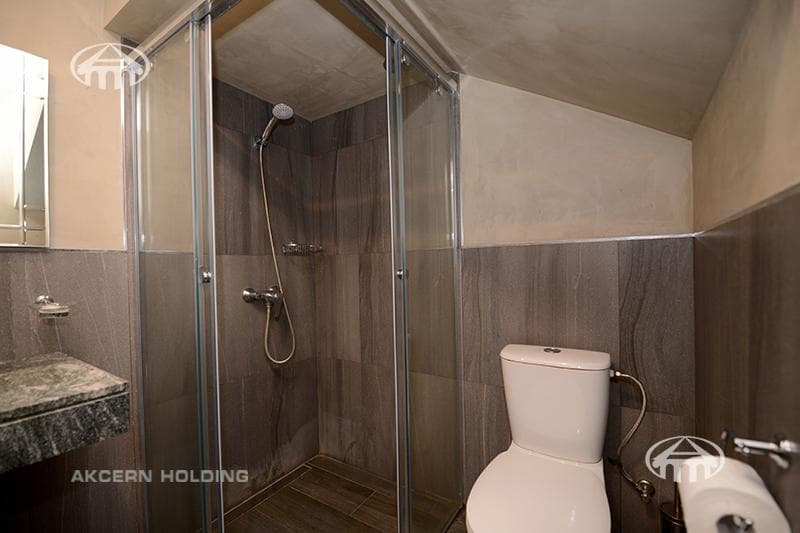 Hotel · 2,918 m² · Sevan
