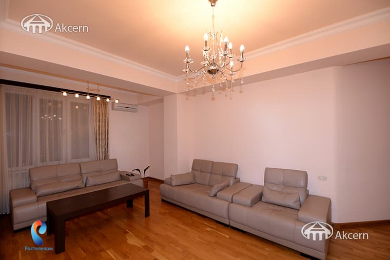 Квартира · 3 комн. · 95 м² · Кентрон