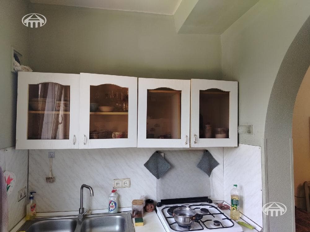 Квартира · 2 комн. · 74 м² · Кентрон