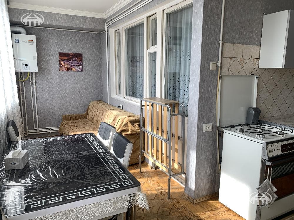 Apartment · 3 rooms · 83 m² · Arabkir