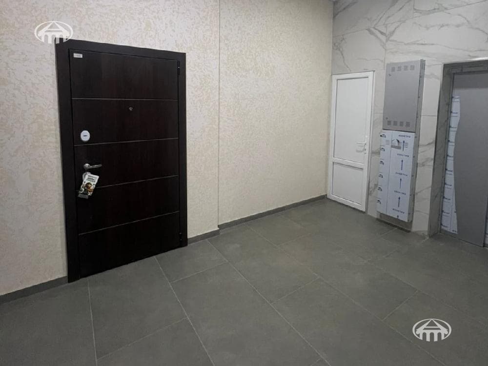 Квартира · 4 комн. · 142 м² · Кентрон
