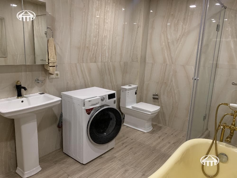 Дом · 8 комн. · 401 м² · Арабкир