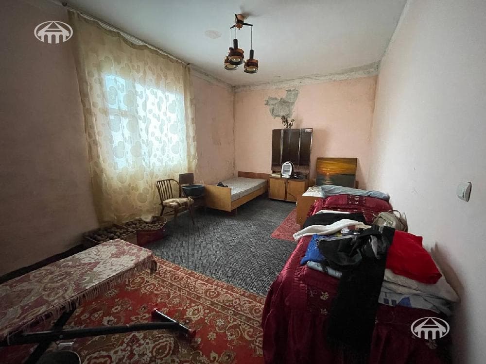 Дом · 9 комн. · 300 м² · Норк-Мараш