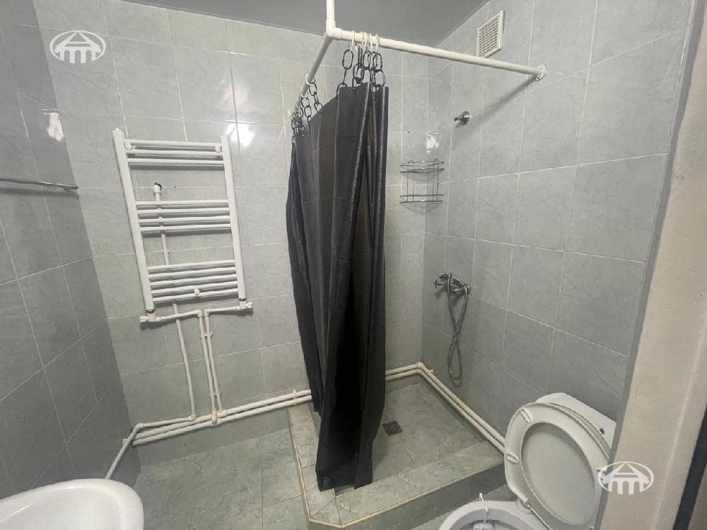 House · 3 rooms · 90 m² · Arabkir