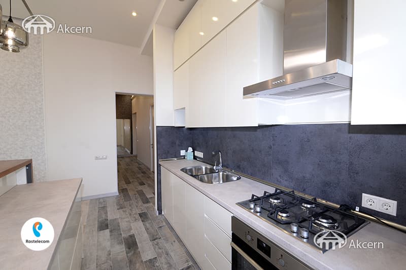 Apartment · 4 rooms · 100 m² · Arabkir