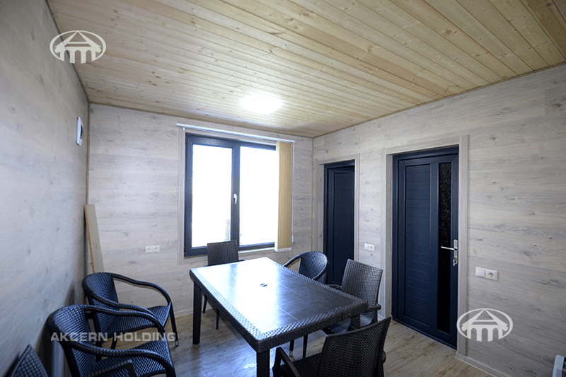 Mansion · 5 rooms · 280 m² · v. Arinj