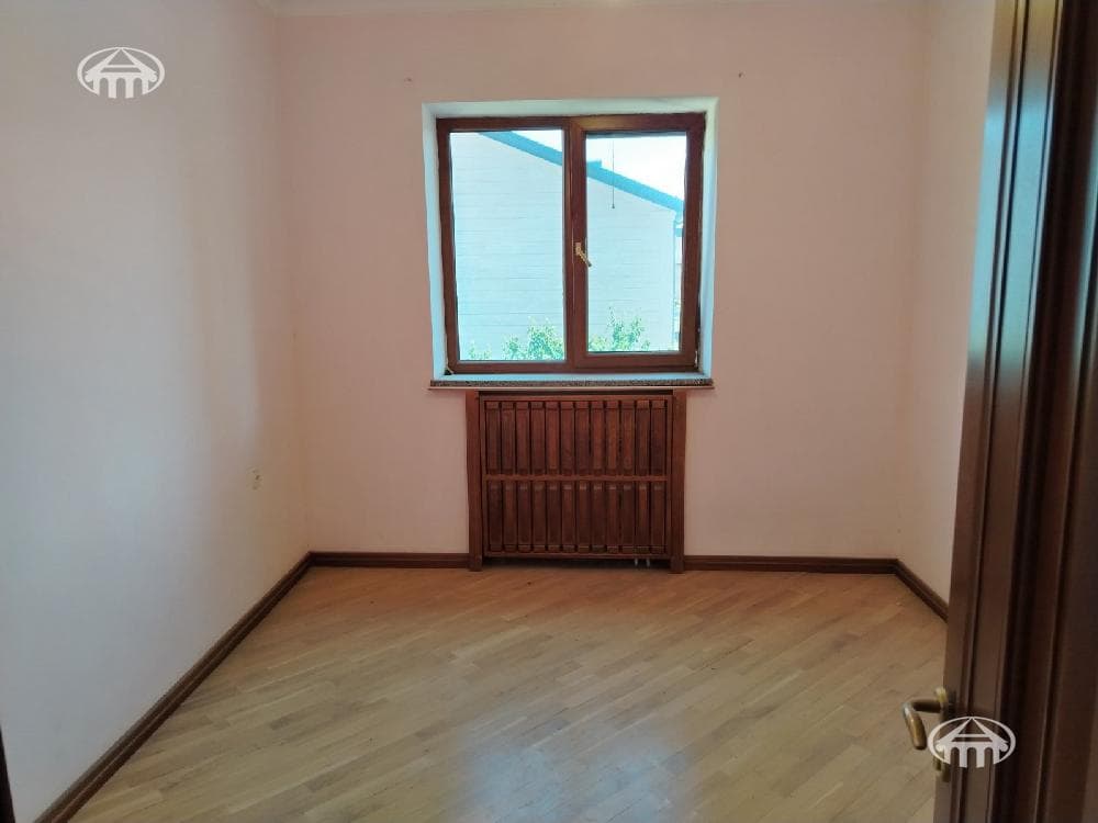 Mansion · 6 rooms · 470 m² · Davtashen — photo 16 / 32