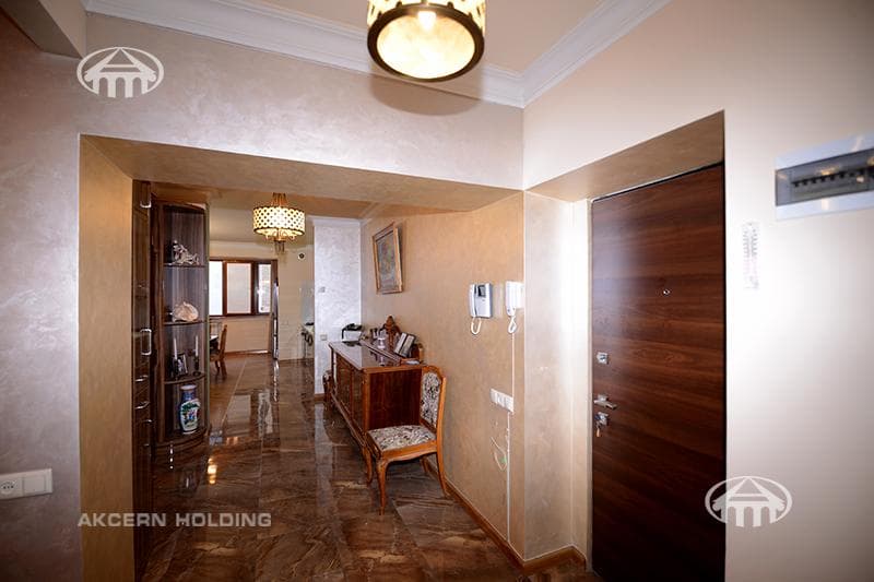 Квартира · 2 комн. · 115 м² · Арабкир