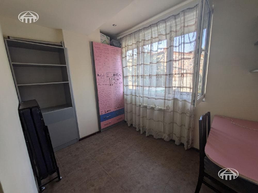 Квартира · 2 комн. · 72 м² · Кентрон