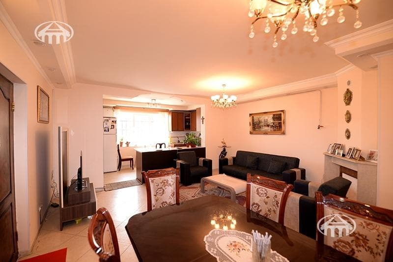 Apartment · 3 rooms · 96 m² · Kanaker-Zeytun