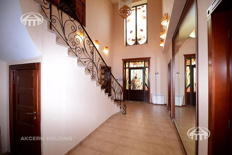 Mansion · 6 rooms · 415 m² · Nor Nork