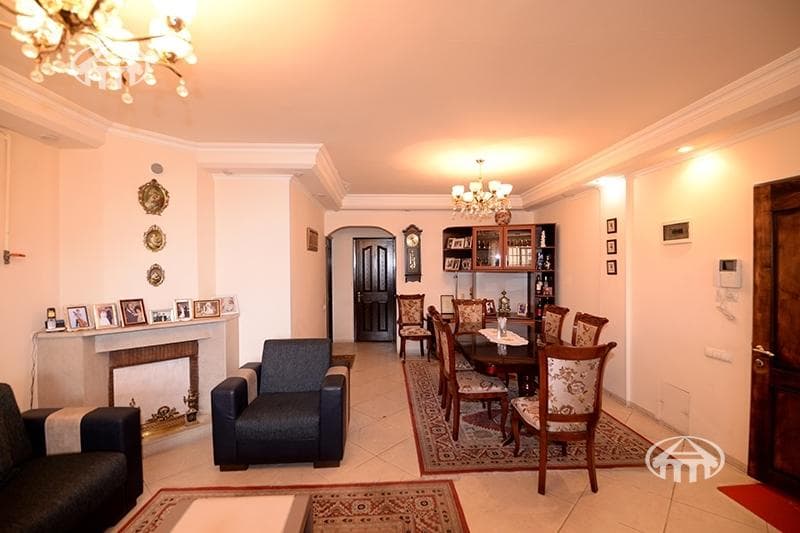 Apartment · 3 rooms · 96 m² · Kanaker-Zeytun