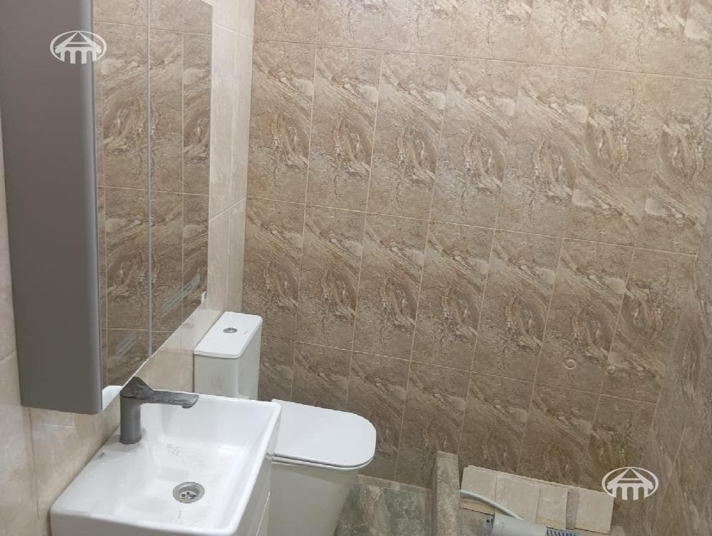 Mansion · 300 m² · Kentron