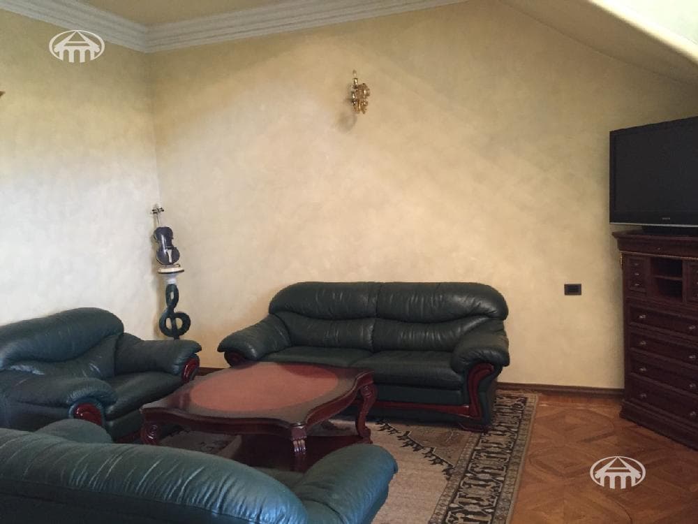 Mansion · 7 rooms · 664 m² · Nork-Marash