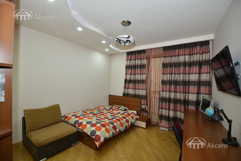 Офис · 285 м² · Кентрон