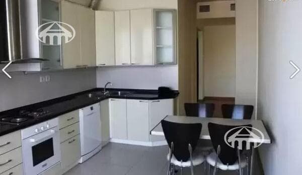 Apartment · 2 rooms · 100 m² · Kentron