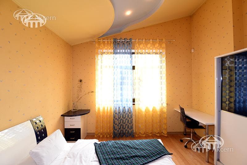 Отель · 5 комн. · 540 м² · Кентрон