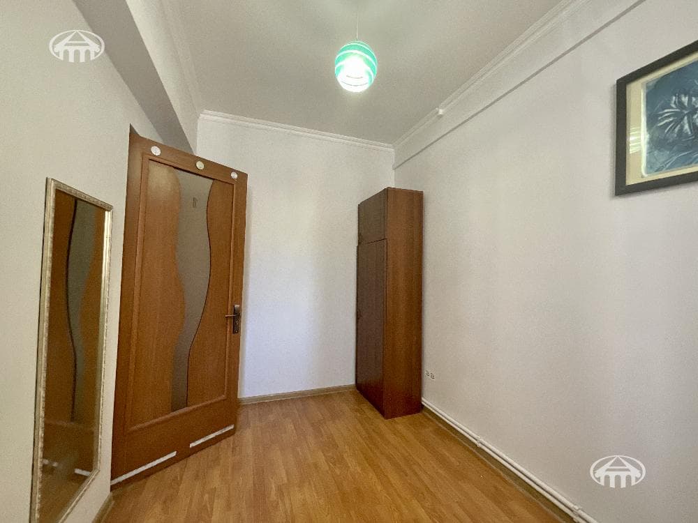 Прочее · 58 м² · Кентрон