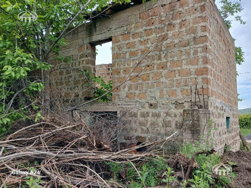 Հողատարածք · 700 մ² · գ. Բազմաղբյուր