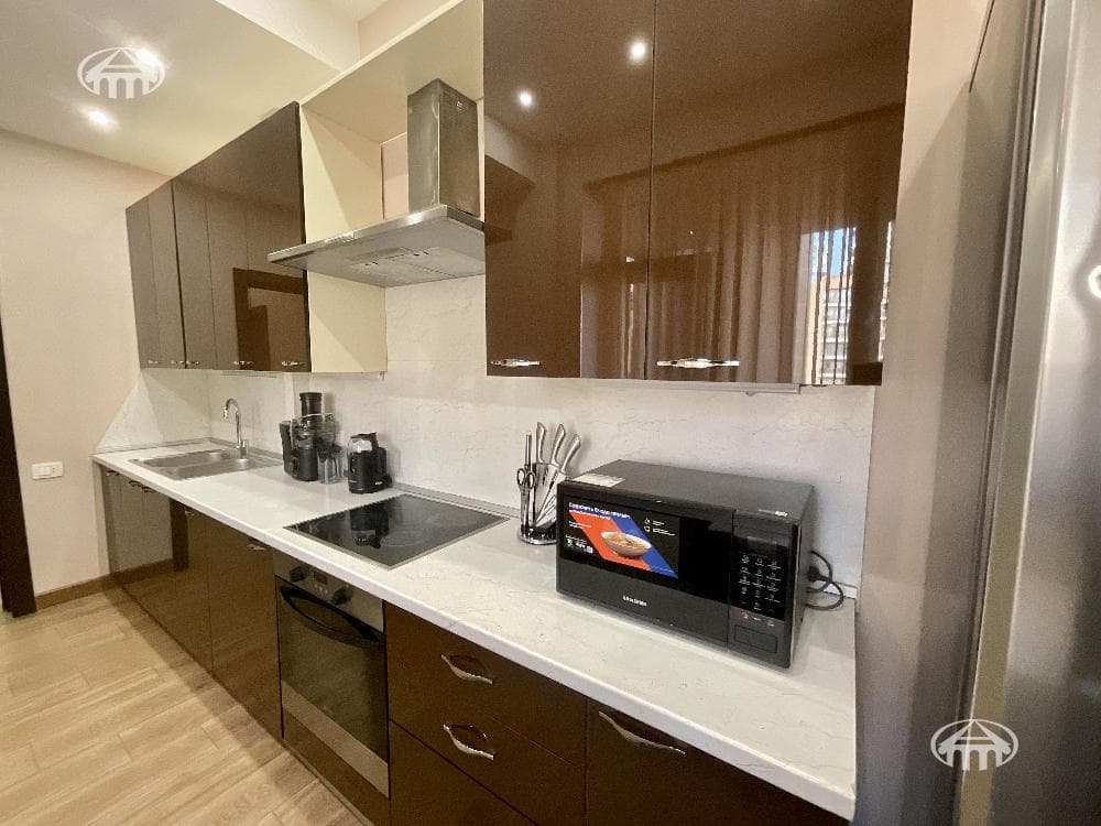 Квартира · 3 комн. · 114 м² · Кентрон
