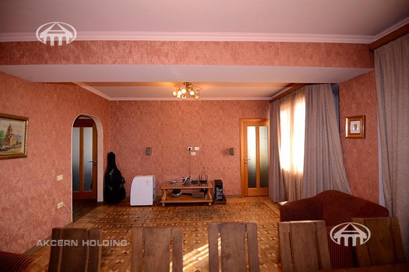 Apartment · 4 rooms · 112.39 m² · Kentron