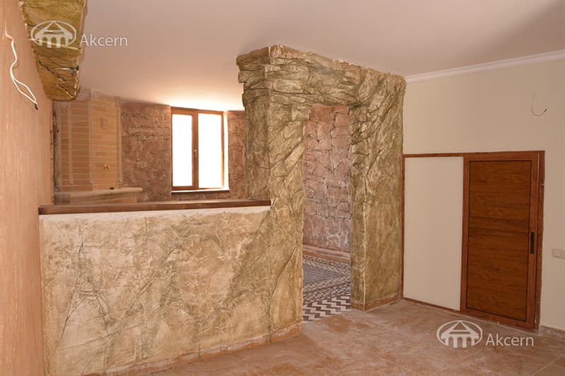 Ресторан · 1 200 м² · Эребуни
