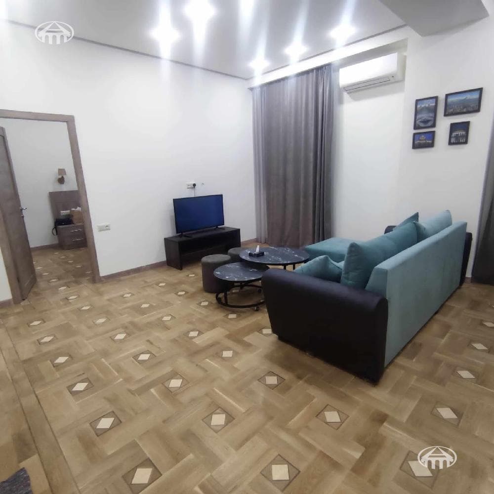 Apartment · 3 rooms · 50 m² · Kentron