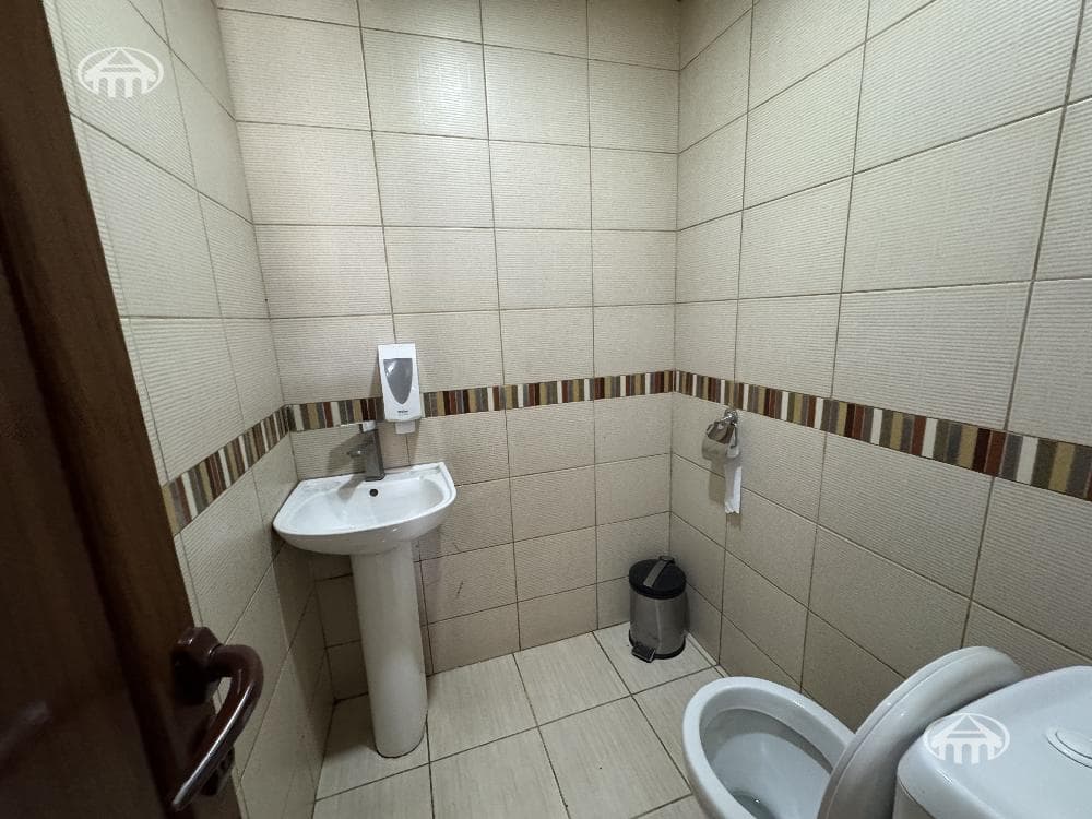 Այլ · 430 մ² · Շենգավիթ