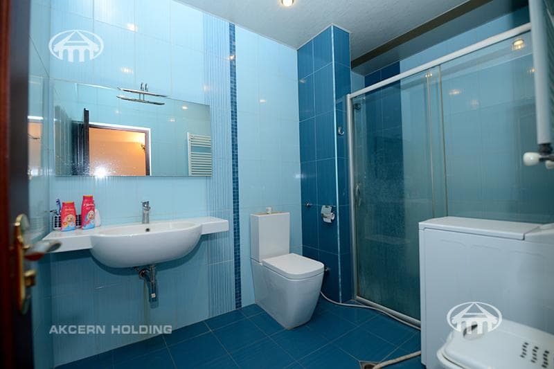 Особняк · 9 комн. · 650 м² · Аджапняк