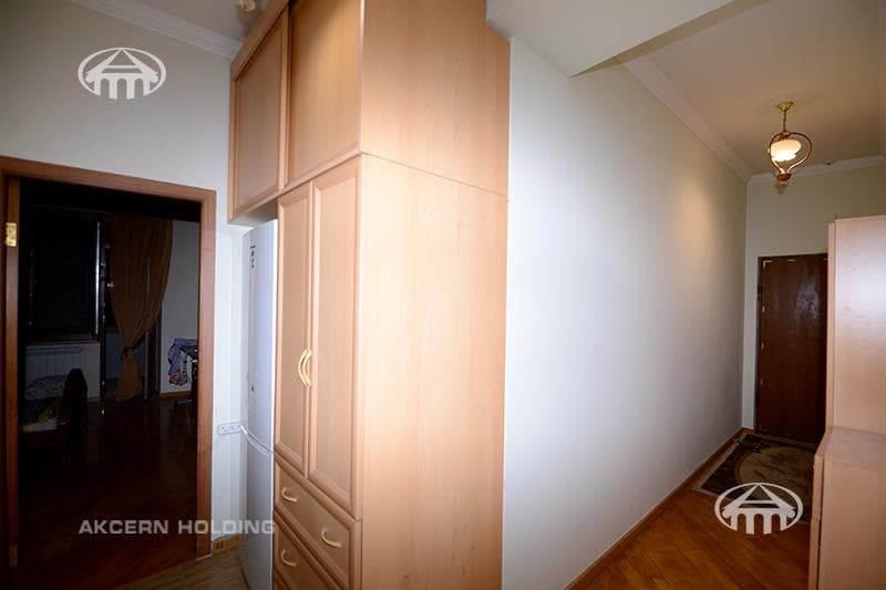 Квартира · 2 комн. · 63 м² · Кентрон