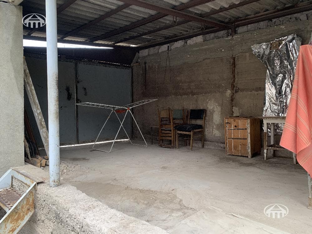 House · 3 rooms · 72 m² · Shengavit