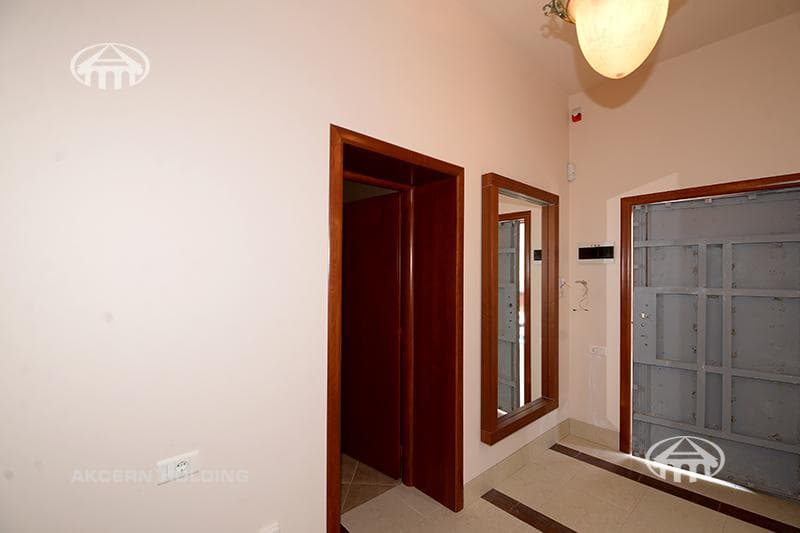 Country house · 4 rooms · 289.5 m² · Dzoraghbyur