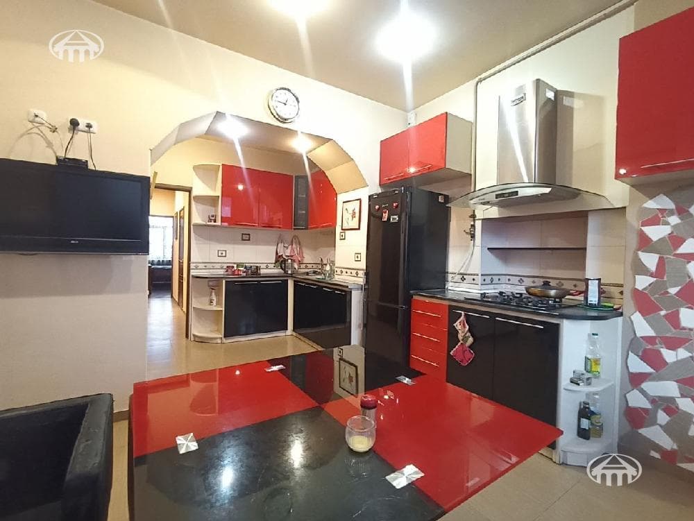 Apartment · 2 rooms · 101 m² · Kentron