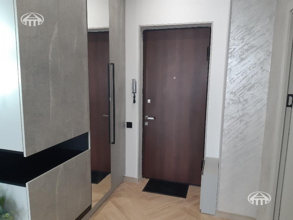 Квартира · 2 комн. · 52 м² · Кентрон