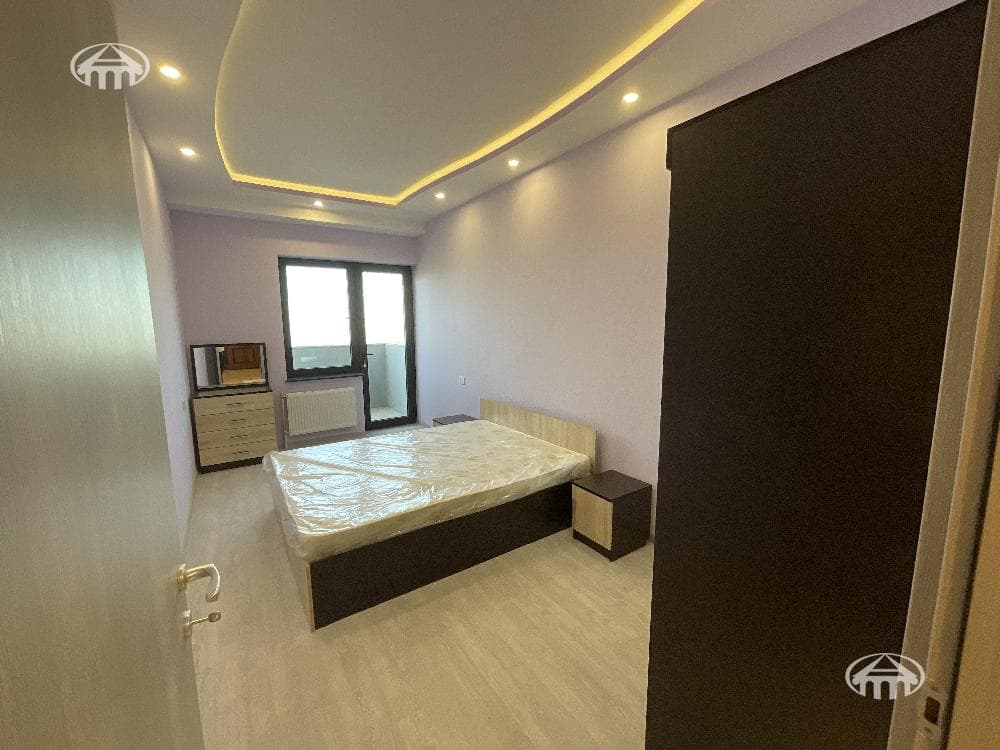 Apartment · 2 rooms · 65 m² · Kanaker-Zeytun