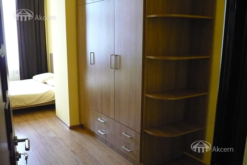 Apartment · 3 rooms · 63 m² · Kentron