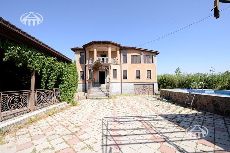 Առանձնատուն · 5 սեն. · 311 մ² · Անտառուտ