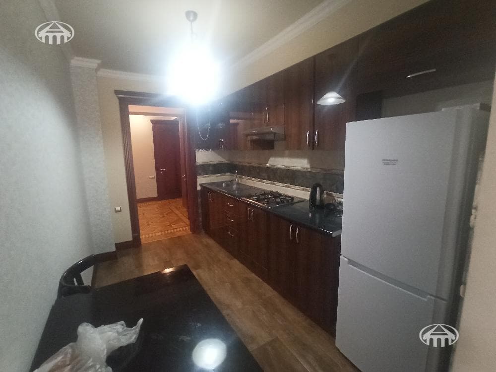 Բնակարան · 2 սեն. · 78 մ² · Կենտրոն