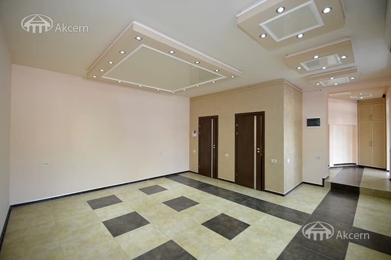 Магазин · 38 м² · Кентрон