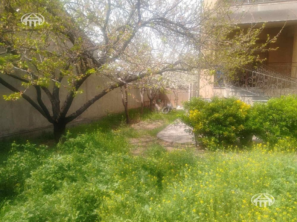 Առանձնատուն · 5 սեն. · 401 մ² · Էրեբունի