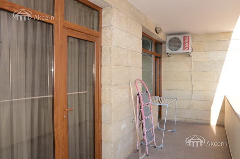 Apartment · 3 rooms · 177 m² · Arabkir