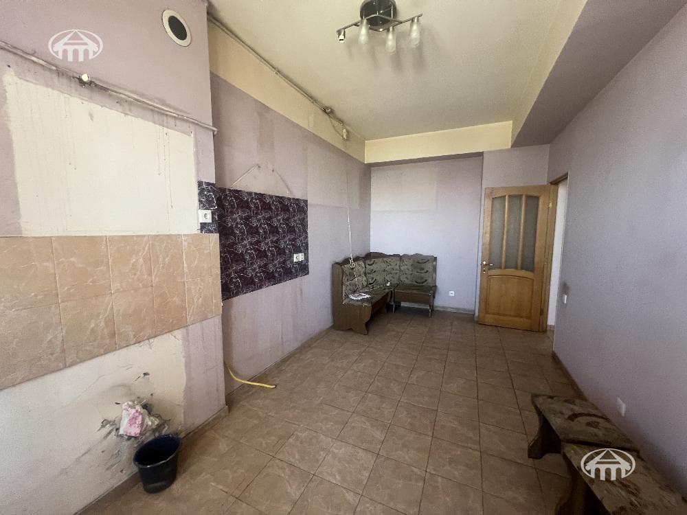 Apartment · 4 rooms · 120 m² · Kanaker-Zeytun