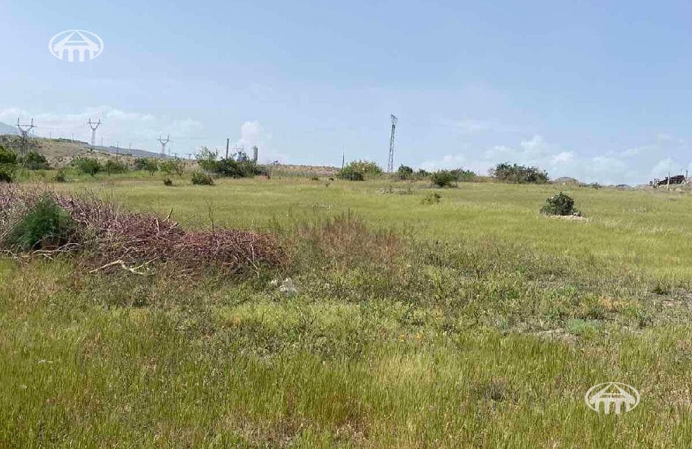 Land · 2,720 m² · Nor Geghi