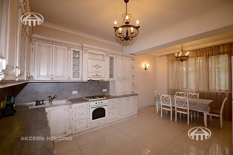 Առանձնատուն · 4 սեն. · 229 մ² · Ավան