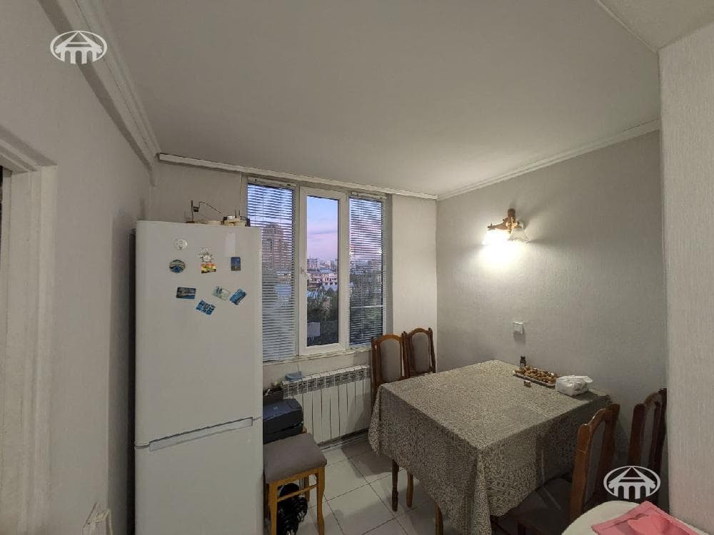 Apartment · 3 rooms · 73 m² · Arabkir