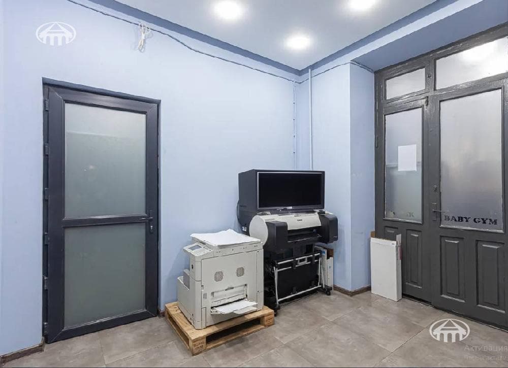 Բնակարան · 3 սեն. · 72 մ² · Կենտրոն